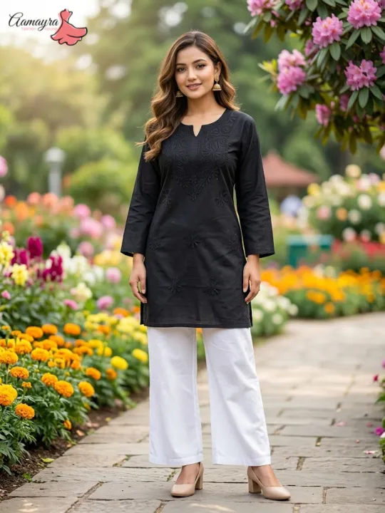 Aamayra%20Fashion%20House%20Black%20Coloured%20Chikan%20Kari%20Printed%20Short%20Kurti%20For%20Women%20-%20Image%202