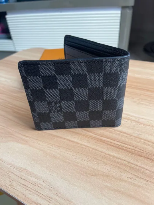 Genuine%20Leather%20Wallet%20For%20Men%20Premium%20Coffee%20Color%20Card%20Holder%20Mens%20Wallet%20With%20Multiple%20Compartments%20-%20Image%204