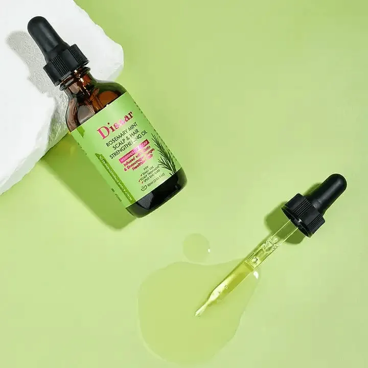 Disaar%20Rosemary%20Mint%20Scalp%20&%20Hair%20Oil%20%E2%80%93%20Strengthens%20Roots%20&%20Promotes%20Hair%20Growth%20(60ml/2.02%20fl.%20oz.)%20-%20Image%203