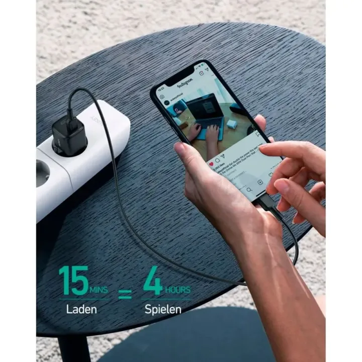 Aukey%20Mini%2020W%20USB-C%20PD%20Charger%20-%20Image%206