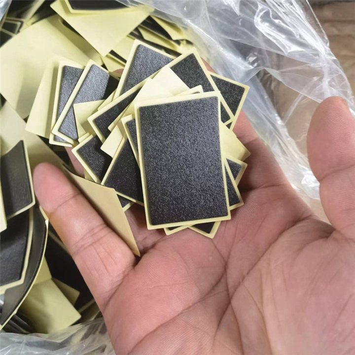 Round%20Glueless%20tire%20puncture%20repair%20patch%20inner%20tube%20puncture%20patch%20-%20Image%205
