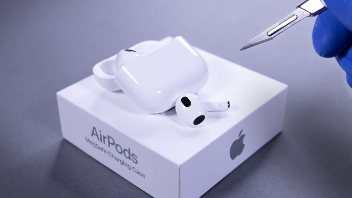 AirPods%203%20(Clone)%20with%20Wireless%20charging%20Case%20-%20Image%203