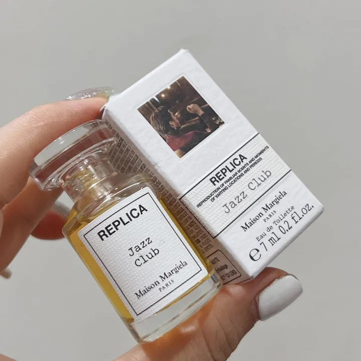 Replica%20Jazz%20Club%20Eau%20De%20Toilette%20-%207ml%20-%20Image%202