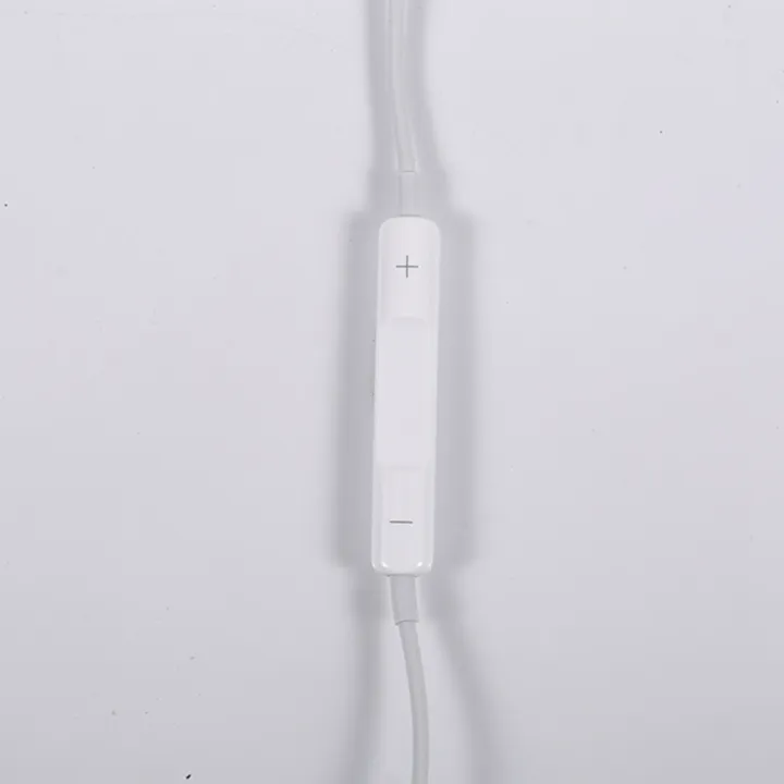 In-Ear%20Earphone%20Headset%20/%20Headphone%20Lightning%20Connector%20X,%20Xr,%20Xs%20Max,%208%20,8%20Plus,%207,%207%20Plus%20-%20Image%204