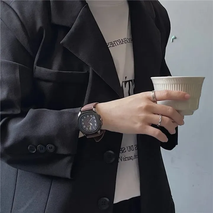 American%20High%20Street%20Sports%20Square%20Fashion%20Unisex%20Simple%20Large%20Dial%20High%20School%20Watch%20-%20Image%208