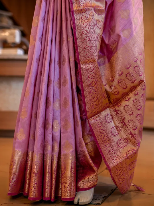 Dola%20Silk%20Saree%20With%20Golden%20Jari%20Work%20Blouse%20Piece%20Attached%20-%20Image%203