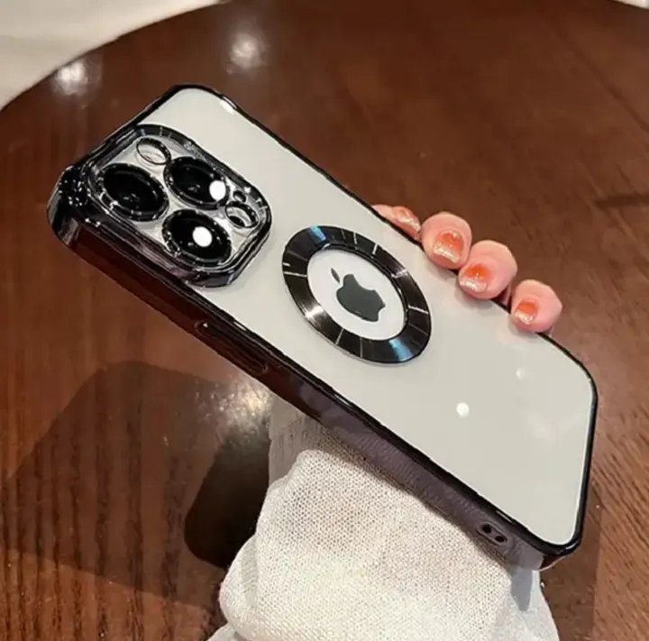 Transparent%20Soft%20TPU%20Case%20with%20Plated%20Border%20&%20Logo%20Cutout%20%E2%80%93%20Everyday%20Use%20(For%20iPhone%2014%20Series)%20-%20Image%206