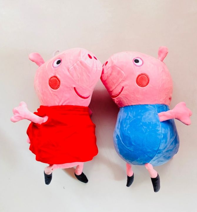 Peppa%20Pig%20&%20Squish%20Plush%20Set,%2012"%20%E2%80%93%20Soft%20&%20Cuddly%20Stuffed%20Animal%20Toys%20-%20Image%204
