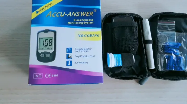 Accu-Answer%20Blood%20Glucose%20Monitor%20Set%20-%20Image%202
