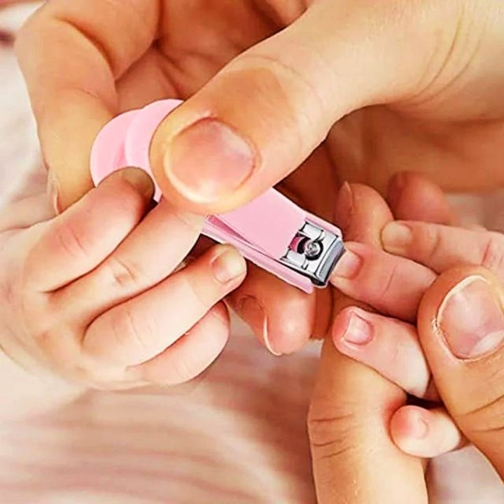 Safe%20Baby%20Nail%20Cutter%20-%20Image%204