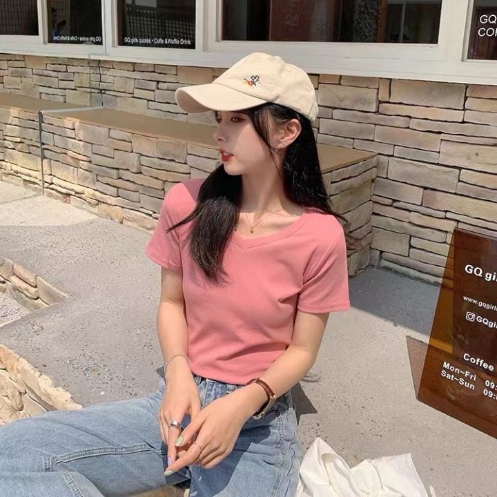 Women's%20Cotton%20Stretch%20V-Neck%20T-Shirt%20Short%20Sleeve%20Casual%20Comfortable%20Fit%20T-Shirt%20-%20Image%204