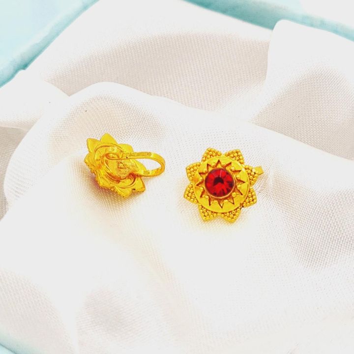 Golden/Red Star Shaped Fuli Nose PIn Clip Design Jewellery Nose Pin For