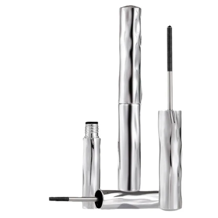 MKRY%20Steel%20Tube%20Slim%20Three-Dimensional%20Eyelash%20Base%20Natural%20Thick%20Mascara%20is%20waterproof,%20non-smudging,%20and%20long-lasting%20-%20Image%205
