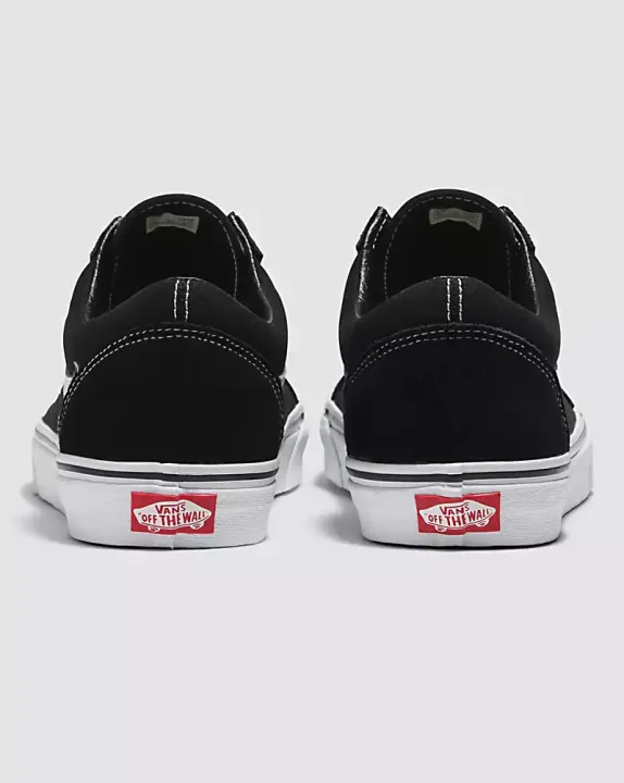 Classic%20Popular%20Sneakers%20For%20Men%20And%20Women%20-%20Image%202