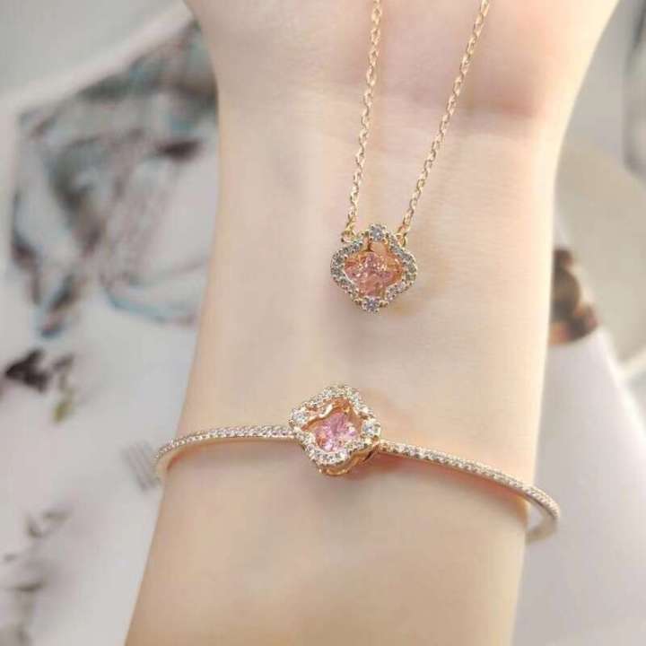 Shijia%20Classic%20Beating%20Heart%20Heart-shaped%20Flower%20Pink%20Four-leaf%20Clover%20Necklace%20Womens%20fashion%20casual%20Earrings%20Bracelet%20Set%20-%20Image%203