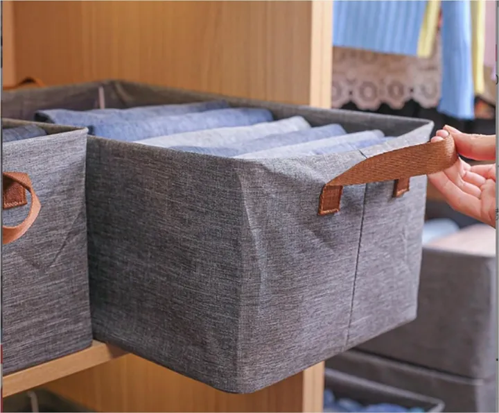 Wardrobe%20Cupboard%20Organiser%20Storage%20Box%20for%20Clothes%20Jeans%20Sarees%20Toys,%20Double%20Layer%20Cloth%20with%20Steel%20Frame%2048x30x20%20cms%20(%2026%20Litres%20,%20White%20Floral%20-Pack%20of%201%20)%20-%20Image%203