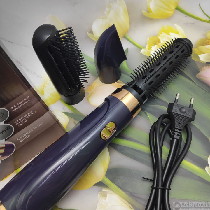 Remington%20RE-2060%20Salon-Grade%20Hair%20Dryer%20&%20Styler%20Brush%20%7C%203-in-1%20Hot%20Air%20Brush%20for%20Fast%20Drying,%20Smoothing%20&%20Voluminous%20Blowouts%20-%20Image%207
