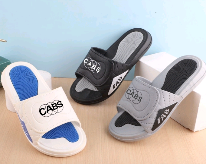 Fashion%20New%20Slipper%20For%20Men%20-%20Black%20%7C%20White%20%7C%20Multisize%20%7C%20Fashion%20%7C%20Slippers%20For%20Men%20%7C%20Men'S%20Footwear%20%7C%20-%20Image%204