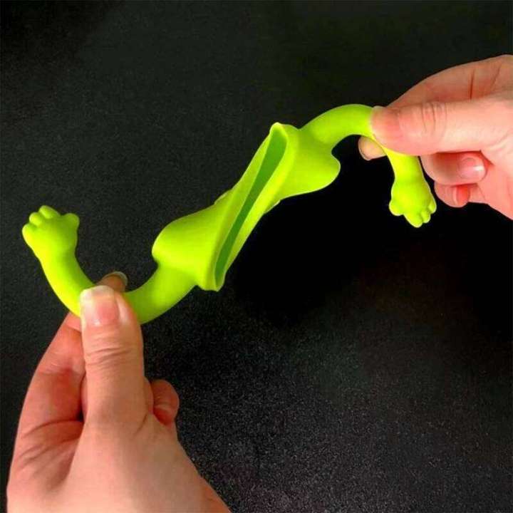 1%20Pack%20Handle%20Silicone%20Holder%20Baby%20Bottle%20Accessories%20For%202.17%20To%202.62%20Diameter%20-%20Image%204