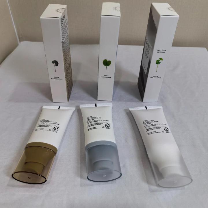 Special%20Offer%20Skin1004%20hyaluronic%20Acid%20Centella%20Asiatica%20Watery%20Sunscreen%20Facial%20sunscreen%20Body%20Sunscreen%20SPFSO+%20PA++++%2050ml%20-%20Image%204