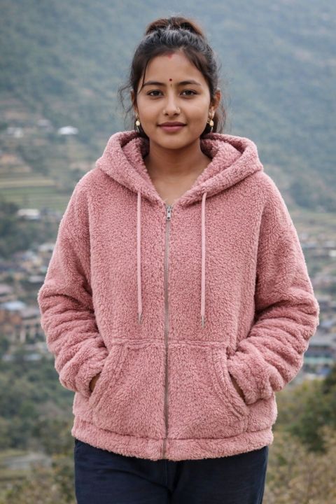 Sherpa%20Hoodie%20Winter%20Fur%20Jacket%20for%20Women%20-%20Image%203