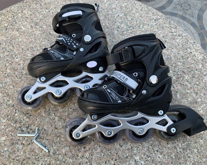 Size Adjustment Skating Shoes