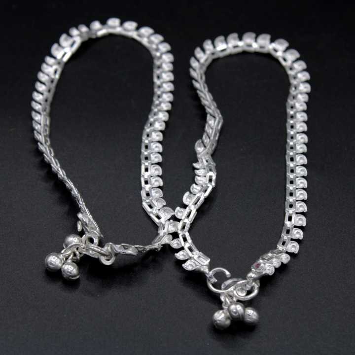 Silver%20designed%20Payal%2021Gram%20-%20Image%204