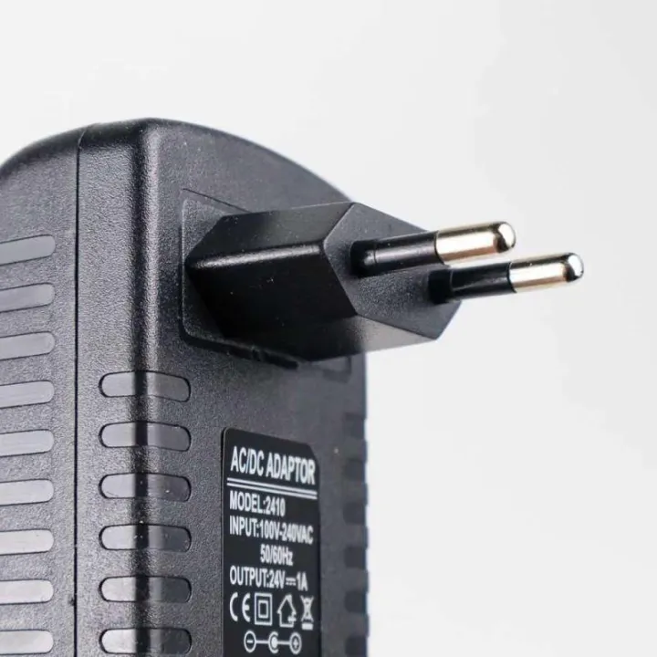 AC/DC%20Power%20Adapter%20%7C%2012V%202A%20%7C%20100-240v%20%7C%205.5%20x%202.5mm%20-%20Image%203