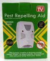 White Riooex Quad Pest Repelling Aid. 