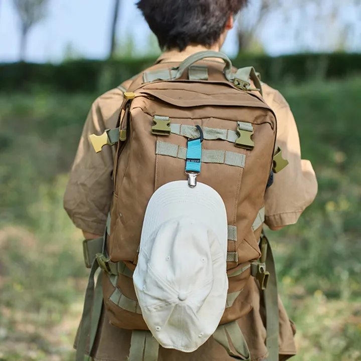 Penasfe%20Hat%20Keeper%20Clip%20Portable%20Hands-free%20Sun%20Hat%20Holder%20Clip%20for%20Outdoor%20Travel%20Heavy%20Duty%20Webbing%20Buckle%20Multifunction%20Glove%20Towel%20Carrier%20-%20Image%203