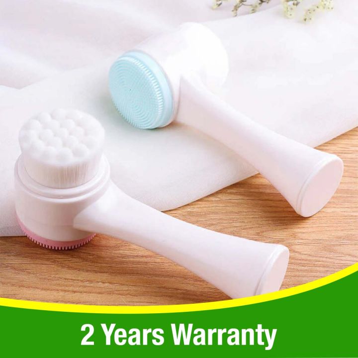 Double-Sided%20Facial%20Cleansing%20Brush%20in%20Blue%20%7C%20Silicone%20Acne%20&%20Blackhead%20Remover%20%7C%20Deep%20Skin%20Cleanser%20Tool%20%7C%20Soft%20Face%20Exfoliator%20&%20Massager%20%7C%20Reusable%20Pore%20Cleaning%20Brush%20for%20Gentle%20Daily%20Skincare%20&%20Makeup%20Removal%20-%20Image%202