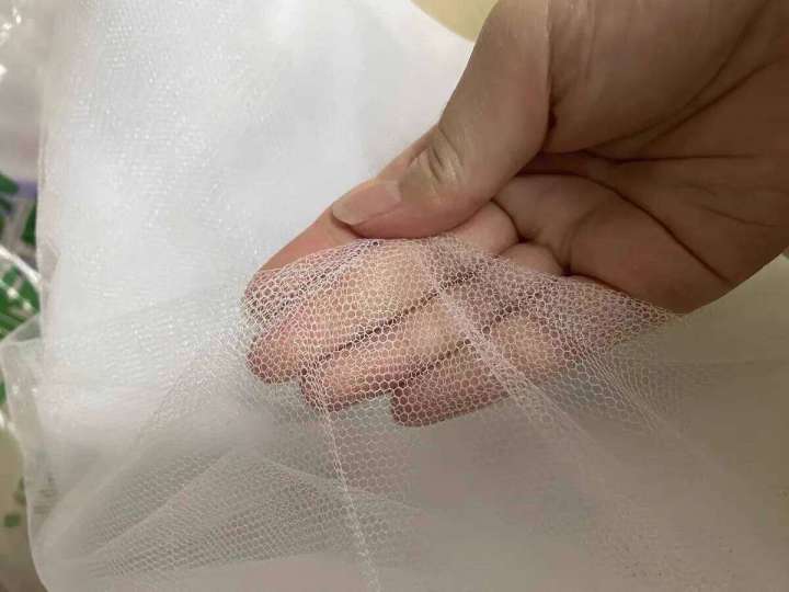 1pcs%20Moustiquaire%20White%20Four%20Corner%20Post%20Student%20Canopy%20Bed%20Mosquito%20Net%20Netting%20Queen%20King%20Twin%20Size%20Moistiquaire%20De%20Lit%20-%20Image%206