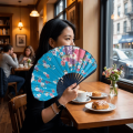 Portable Retro Japanese Shell Folding Fan Flower Pattern Shell Shape Chinese Style Fan Wooden Handle Delicate Handheld Fan Photo Props. 