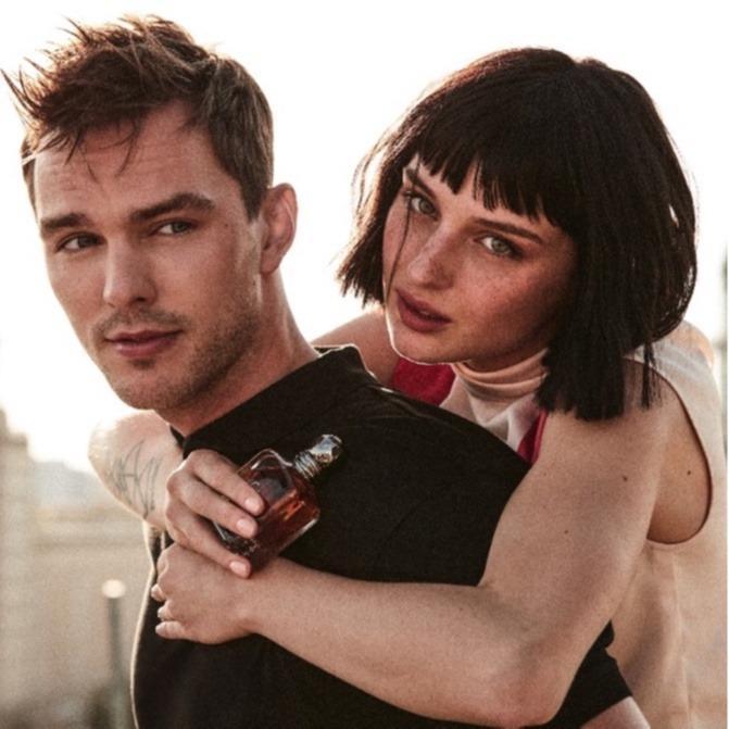 EMPORIO%20ARMANI%20STRONGER%20WITH%20YOU%20ABSOLUTELY%20Parfum%20For%20Men%20Imported%20From%20France%20100ml%20-%20Image%205