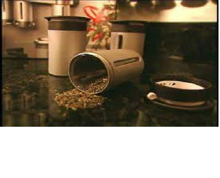 Zevro Magnetic Zero Gravity Spice Rack with Containers, Metallic / Gray