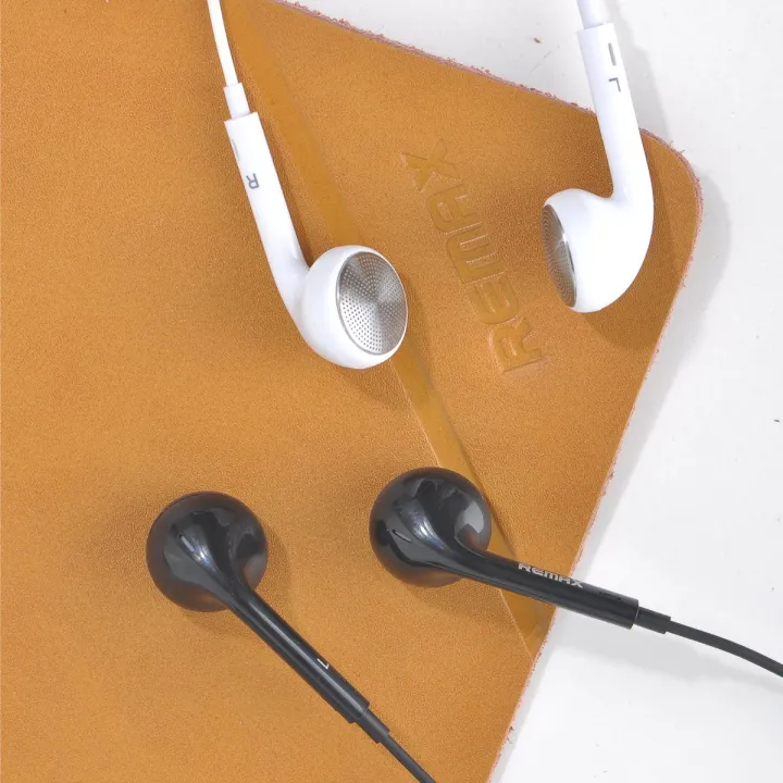 men>men%20Headphones%20In-Ear%20Music%20with%20Corded%20Plugmm%20Hands-Free%20303-RMRemax%20at%203.5RM303Remax%20High%20Quality%20Hands-Free%20PureMusic%20Headphones%20with%20Microphone%20mm%20AUX%20for%20all%20kinds%20of%20phones/tablets%20Hands-Free%203.5%20Headset%20Microphone%20Pure%20-%20Image%202