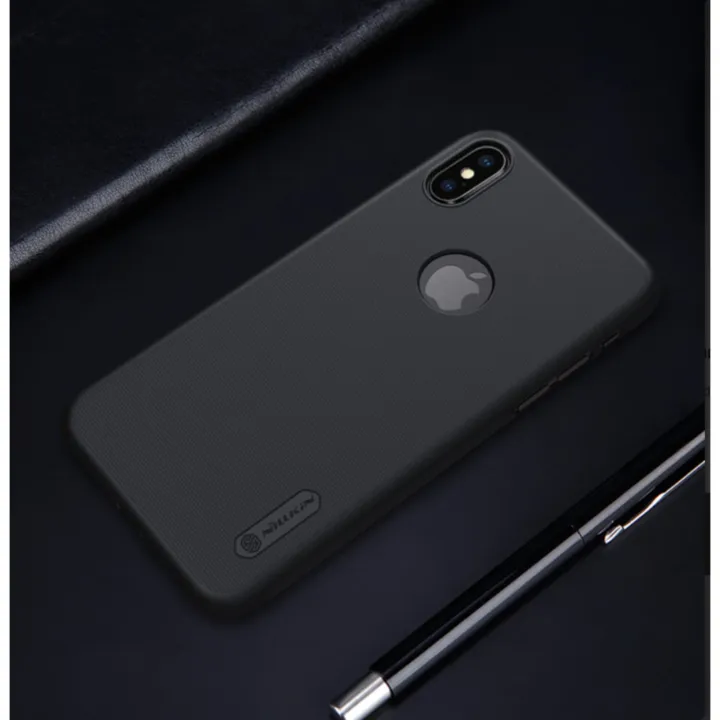 Nillkin%20Super%20Frosted%20Shield%20Matte%20Cover%20Case%20For%20Apple%20Iphone%20Xs,%20Iphone%20X%20(With%20Logo%20Cutout)%20-%20Image%204