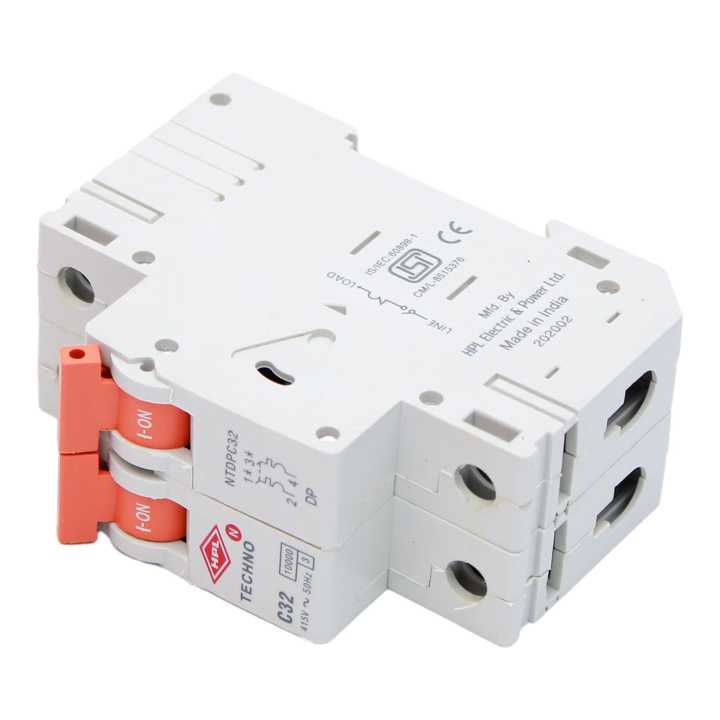 White%20HPL%20Techno%2032A%20DP%20MCB%20-%20Image%204