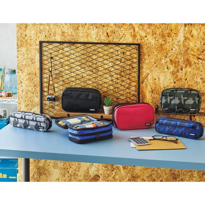 Lihit%20Lab%20Single%20Zipper%20Pen%20Pencil%20Case%20By%20KitabKalam%20-%20Image%202