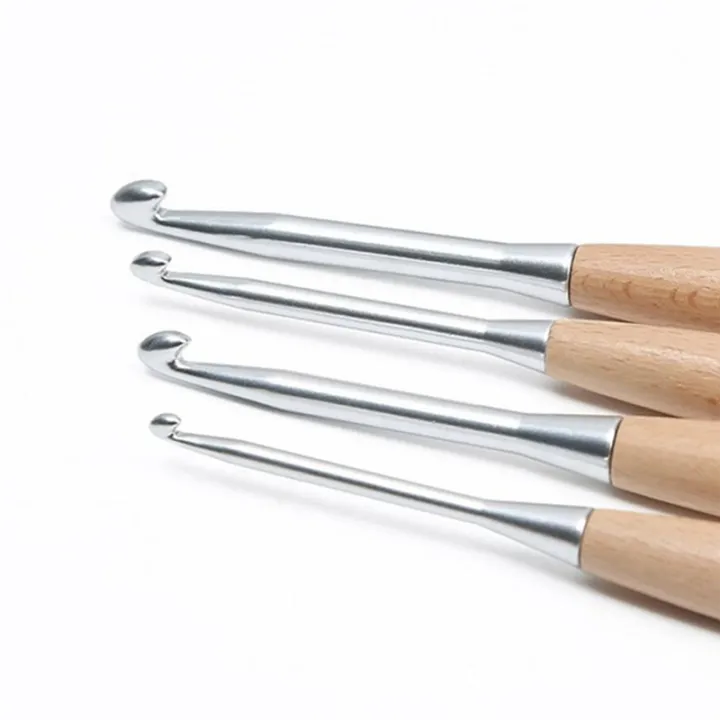 Large%20Crochet%20Hooks%20Set%20Crochet%20Hooks%20Beech%20Wood%20Handle%20Crochet%20Hooks%206.5mm,7.0mm,8.0mm,9.0mm,10.0mm,12.0mm%20-%20Image%205