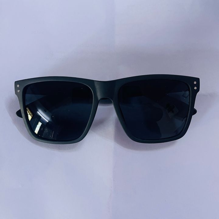 New%20Matte%20Black%20Square%20Full%20Rim%20Sunglasses%20for%20Men%20%7C%20Polycarbonate%20Lens%20Fashion%20Eyewear%20Accessory%20-%20Image%204
