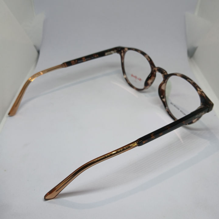 Curve%20Tiger%20Print%20Frame%20Unisex%20-%20Image%203