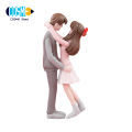 1 Pair Couple Figurine Romantic Plastic Sweety Lovers Embracing Couple Statue Desktop Decor for Valentine's Day. 