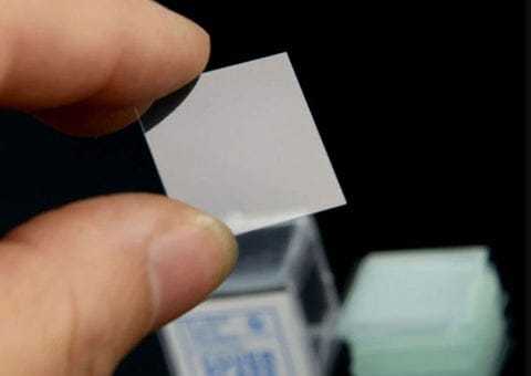 75%20Pieces%201%20Box%2018*18mm%20Glass%20Slide%20Cover%20For%20Microscope%20Slides%20-%20Image%202