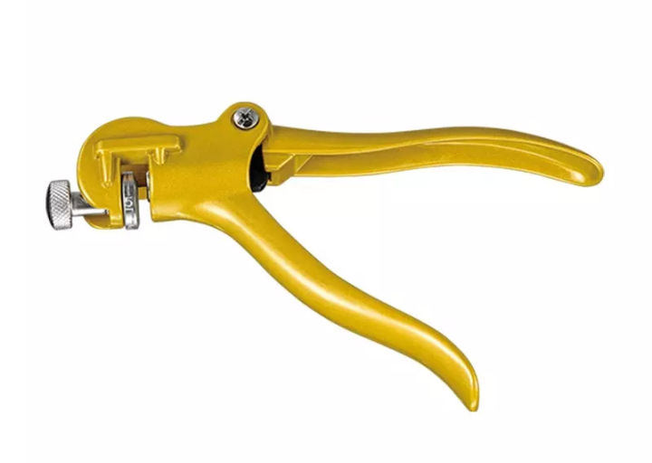 Saw%20Set%20Plier%20For%20Woodworking%20Saw%20Teeth%20-%20Image%205