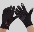 Black Waterproof And Windproof Gloves For Men. 