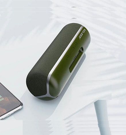 KOLEER%20S816%20Wireless%20Bluetooth%205.0%20Portable%20Speaker%20Rechargeable%20Super%20Bass%20FM%20Radio%20-%20Image%204
