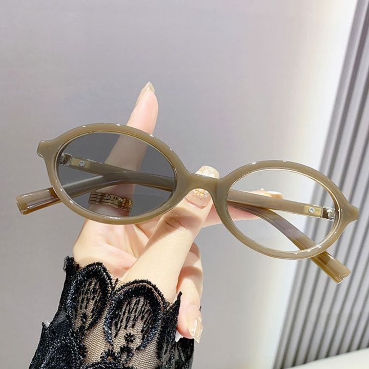 Vintage%20Blue%20Ray%20Blocking%20Anti-Blue%20Light%20Glasses%20Anti-UV%20Photochromic%20Sunglasses%20Ultralight%20Retro%20Oval%20Frame%20Computer%20Goggles%20for%20Men%20Women%20-%20Image%208