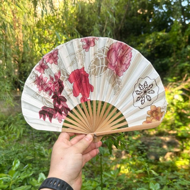 Portable%20Retro%20Japanese%20Shell%20Folding%20Fan%20Flower%20Pattern%20Shell%20Shape%20Chinese%20Style%20Fan%20Wooden%20Handle%20Delicate%20Handheld%20Fan%20Photo%20Props%20-%20Image%209
