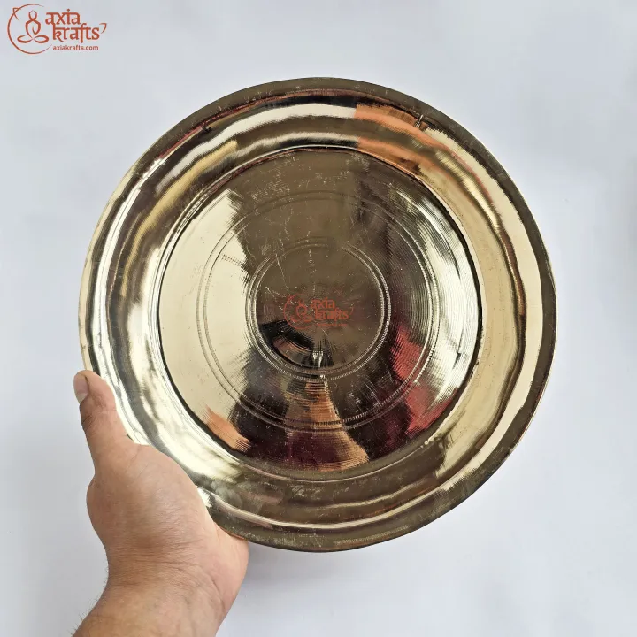 Axia%20Krafts%20Bronze%20Plate%20Chares%20Thaal%2010.5%20inches%20Kansha%20Plate%20Medium%20-%20Image%204